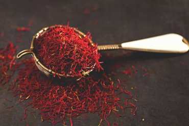 Saffron origins and benefits - the most expensive cooking ingredient