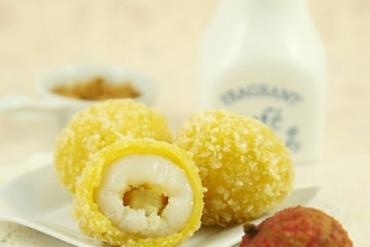 How to make the fried cheese stuffed litchi
